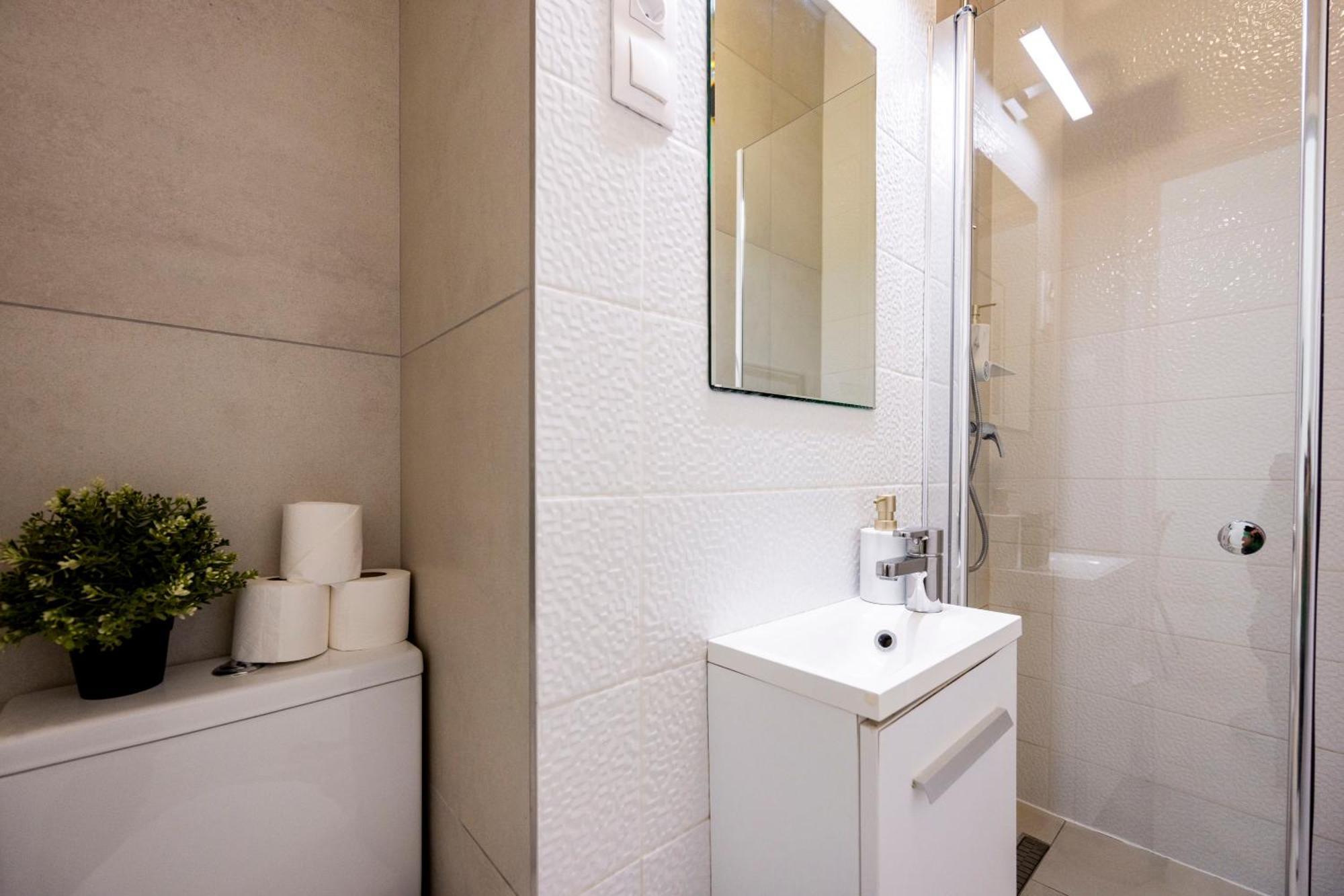 Super Central Cozy Apartment Next To The Budapest Eye Exteriör bild